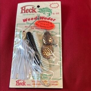 Weed Wader Fishing Lure - White and Gold